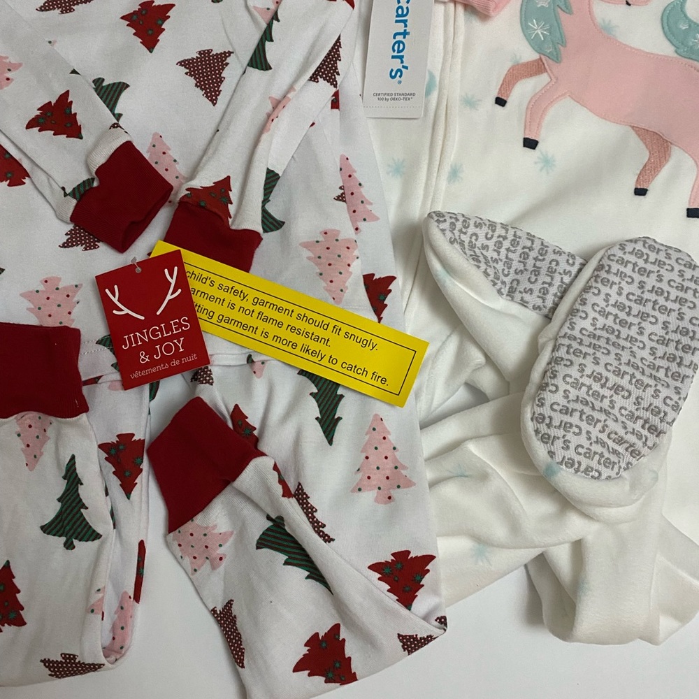 NWT Bundle of 2 Pajamas - Picture 4 of 5